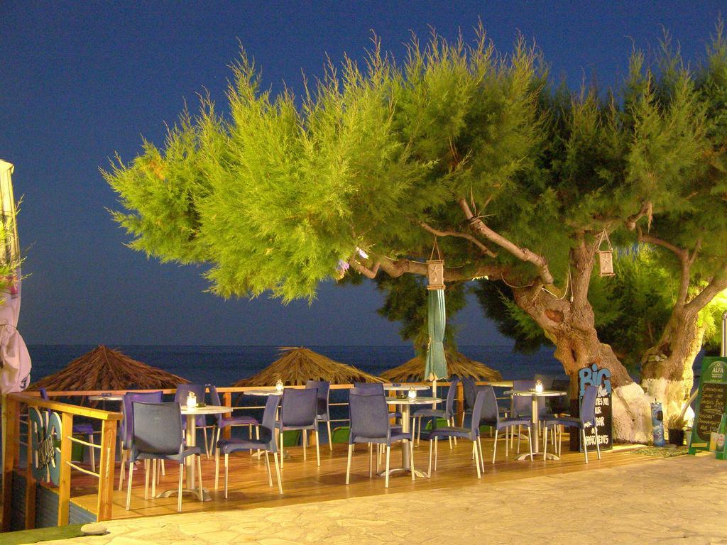 Makrýgialos Βig Βlue Apartments מראה חיצוני תמונה